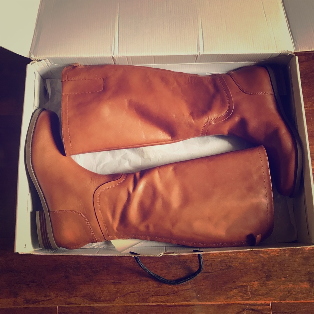 Nine West camel riding boots -still in box!